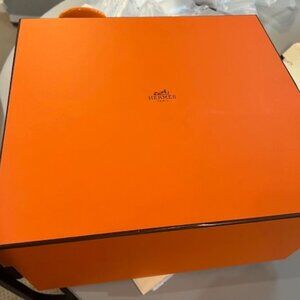 Hermes Signature Orange Box 11 x 11 x 7 and shopping bag